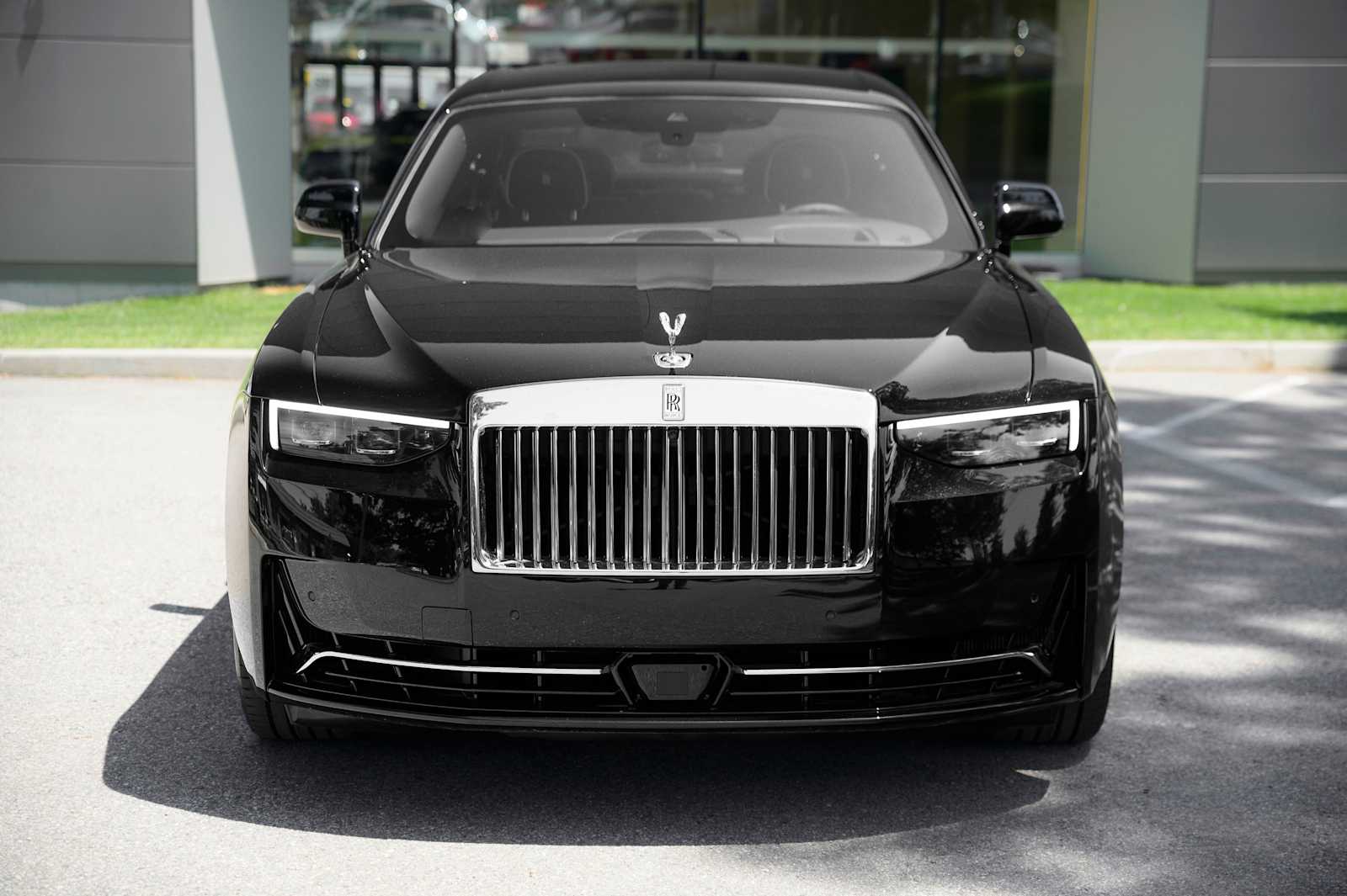 2027 Rolls-Royce Ghost Base - Photo 2
