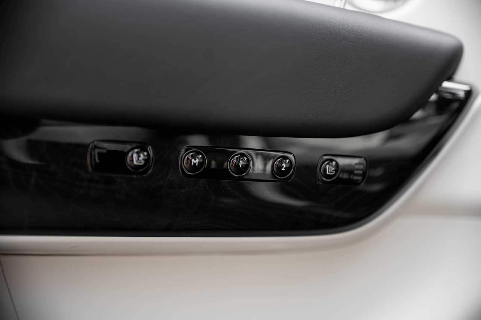 used 2023 Rolls-Royce Cullinan car, priced at $315,988