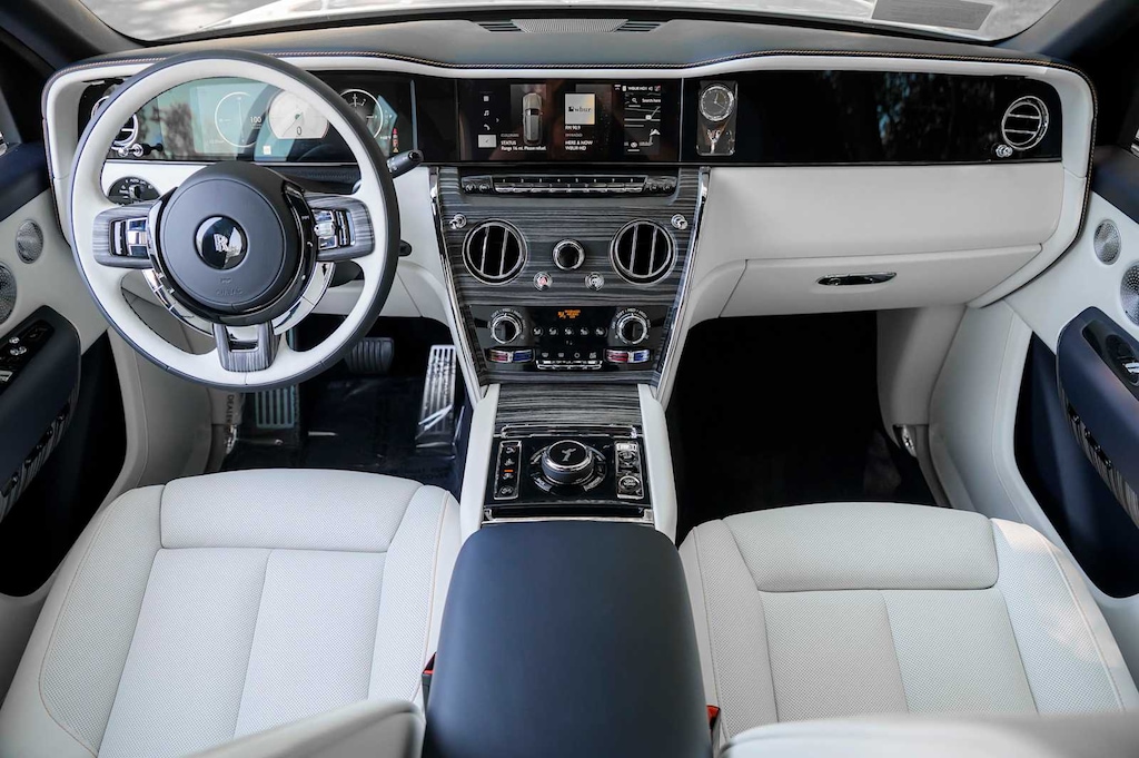 New 2027 Rolls-Royce Cullinan SUV