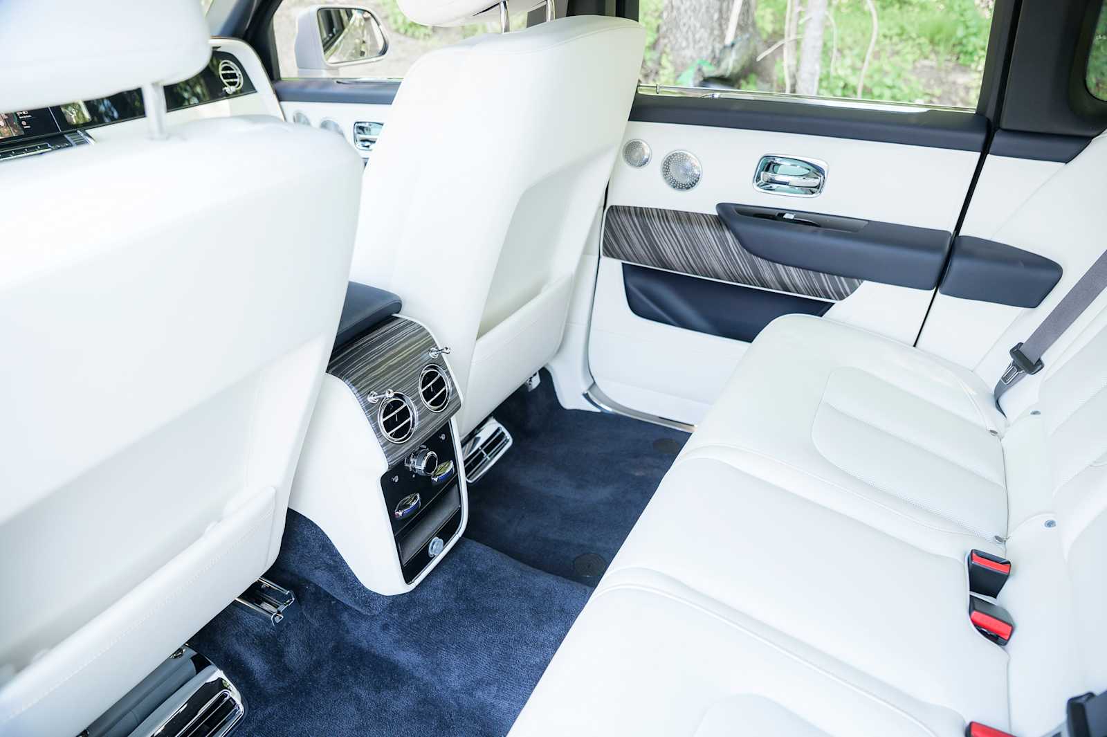 2027 Rolls-Royce Cullinan Base - Photo 52