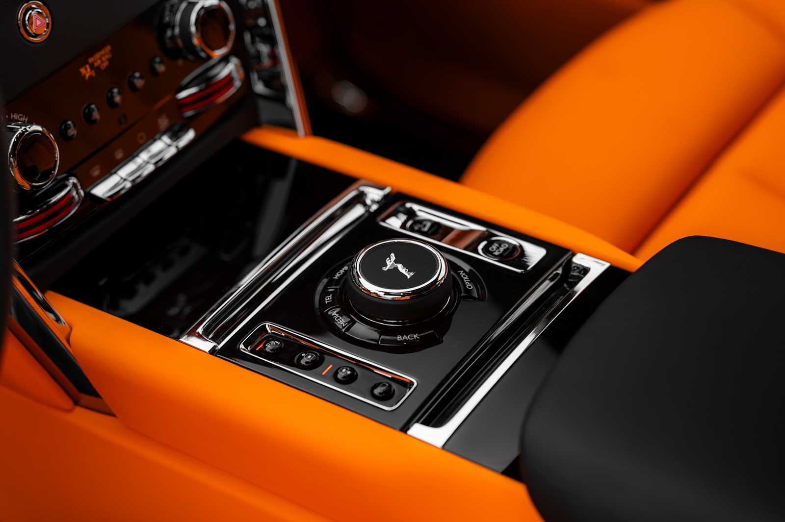 2026 Rolls-Royce Cullinan Base - Photo 20