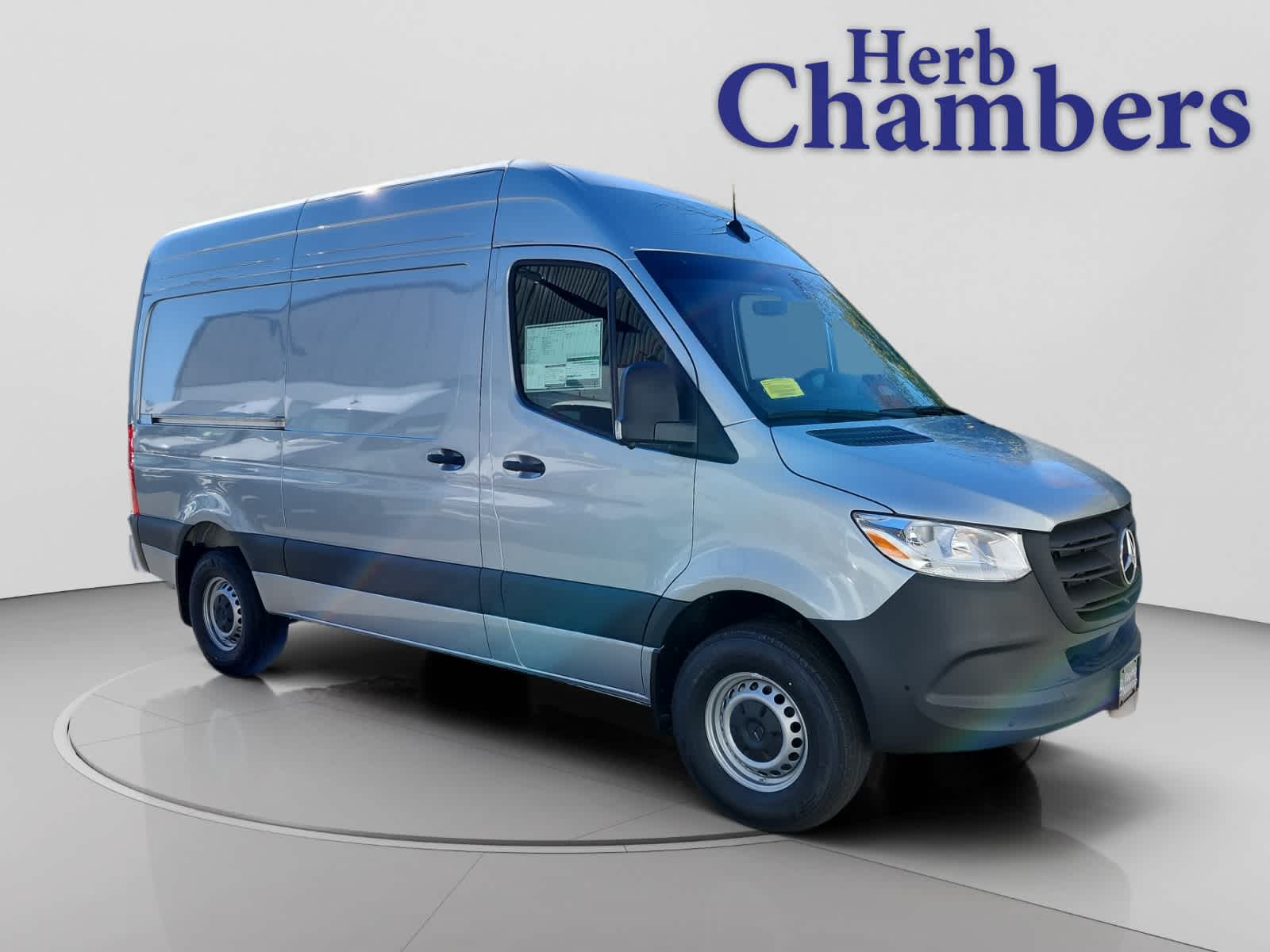 2026 Mercedes-Benz Sprinter Cargo Van Base's photo