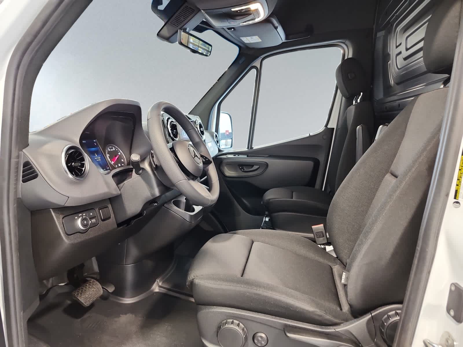 new 2025 Mercedes-Benz Sprinter 2500 car