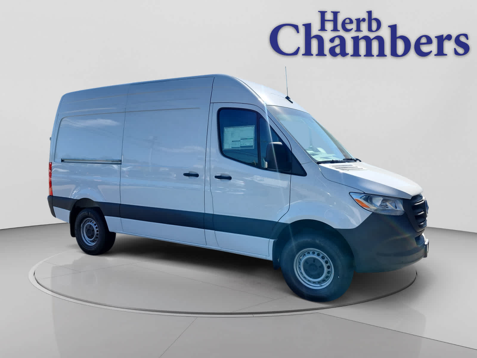 2026 Mercedes-Benz Sprinter Cargo Van Base's photo