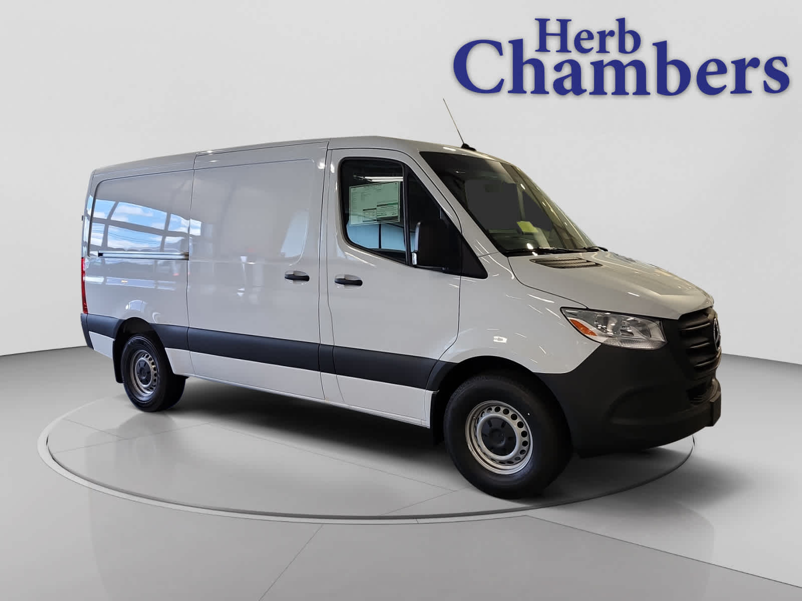 2025 Mercedes-Benz Sprinter Cargo Van Base's photo
