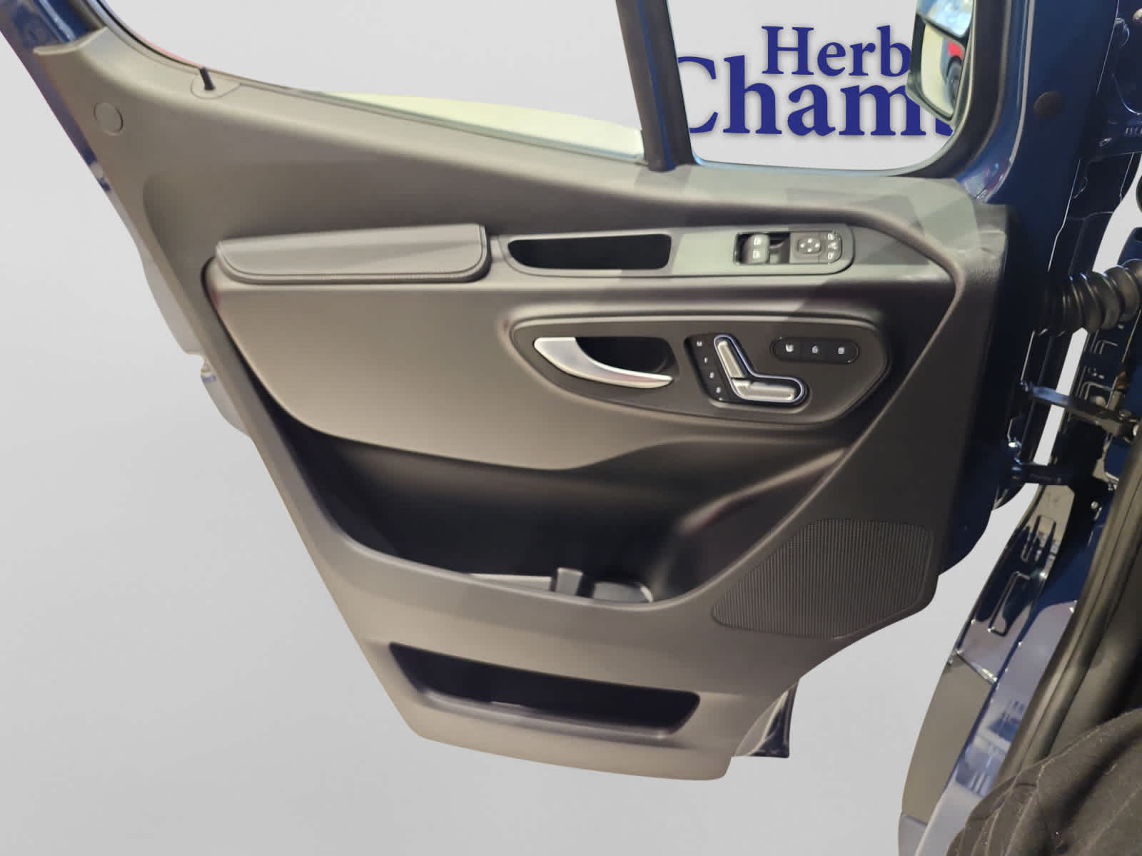 new 2026 Mercedes-Benz Sprinter 2500 car