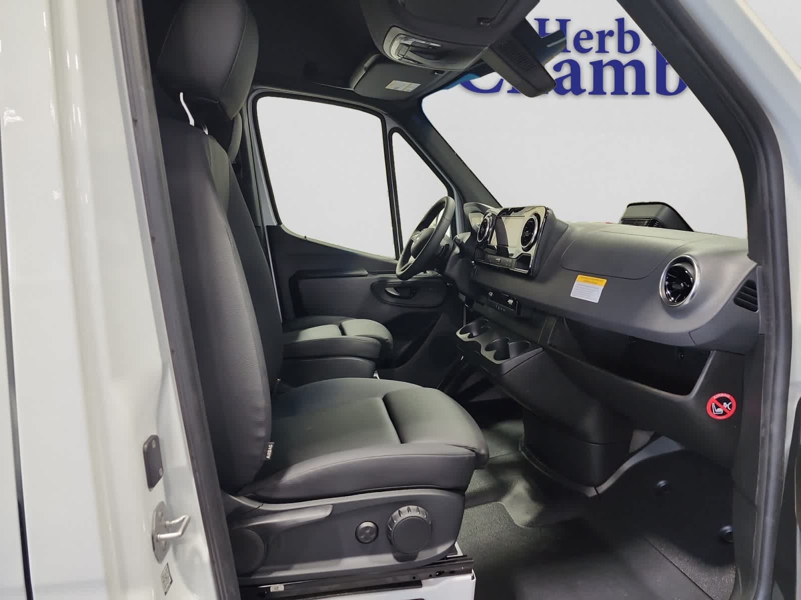 new 2026 Mercedes-Benz Sprinter 2500 car