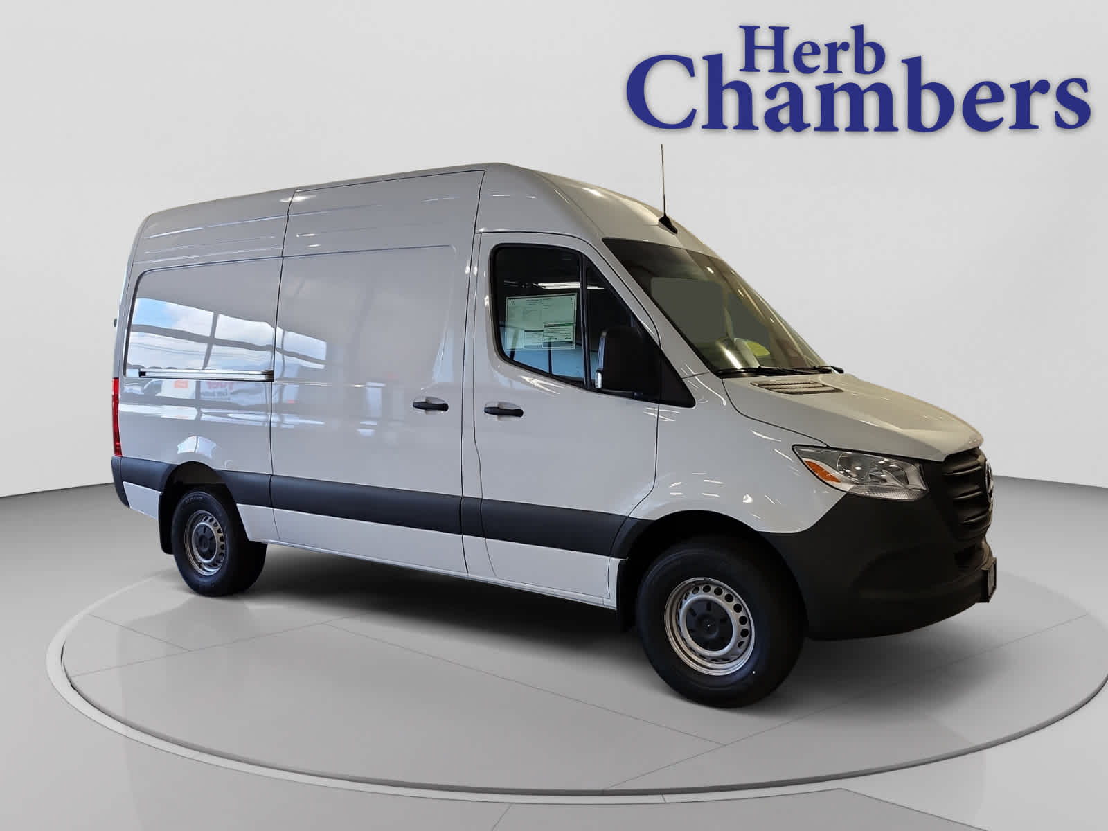 2026 Mercedes-Benz Sprinter Cargo Van Base's photo
