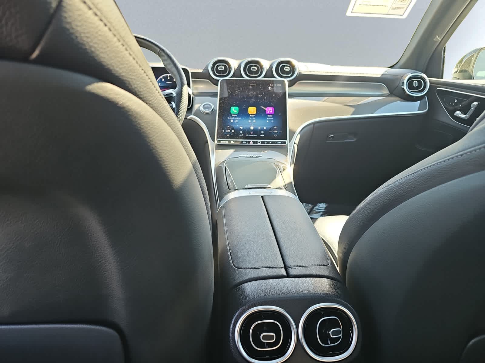 2025 Mercedes-Benz GLC AMG GLC43 - Photo 15