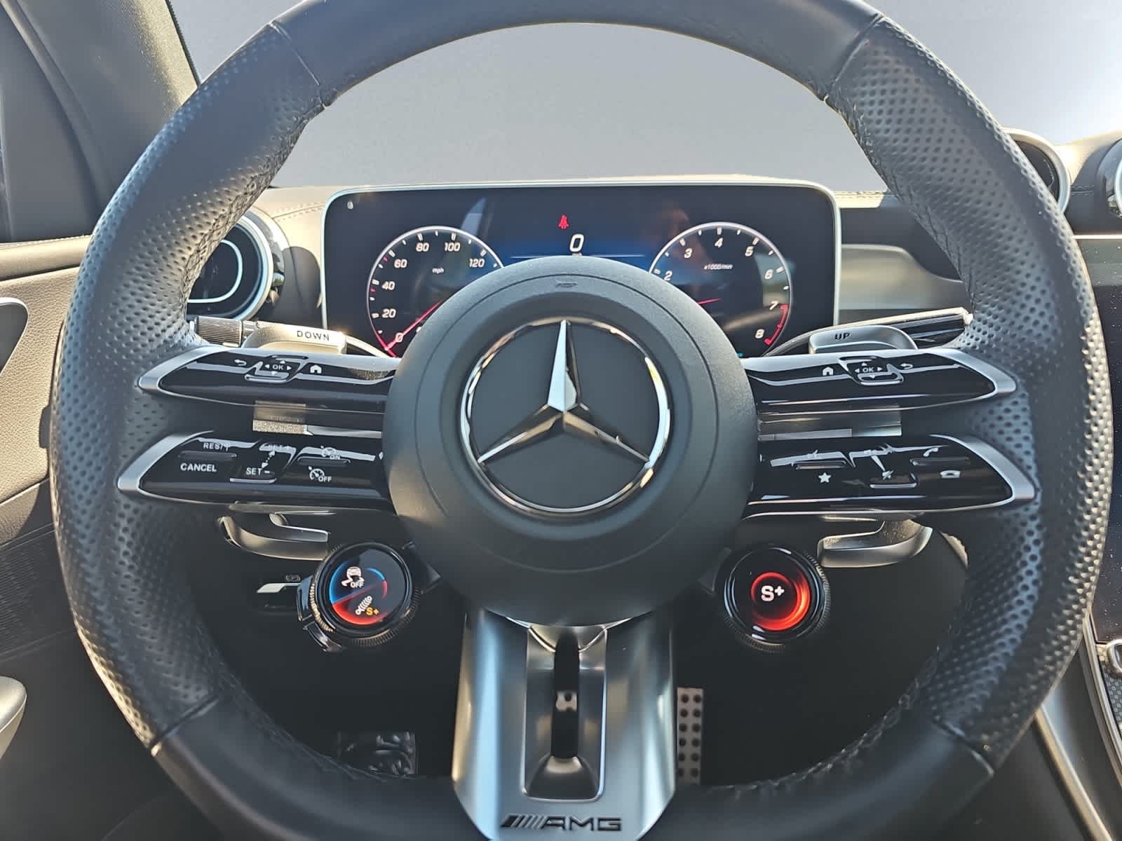 2025 Mercedes-Benz GLC AMG GLC43 - Photo 17