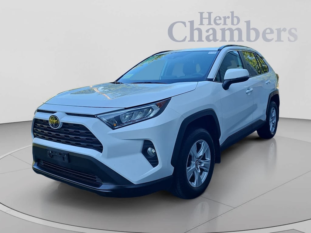 Used 2021 Toyota RAV4 XLE SUV