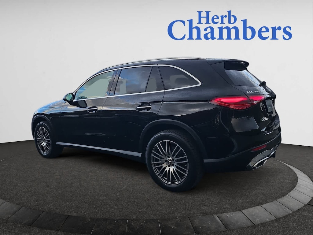 Used 2025 Mercedes-Benz GLC 300 4MATIC SUV
