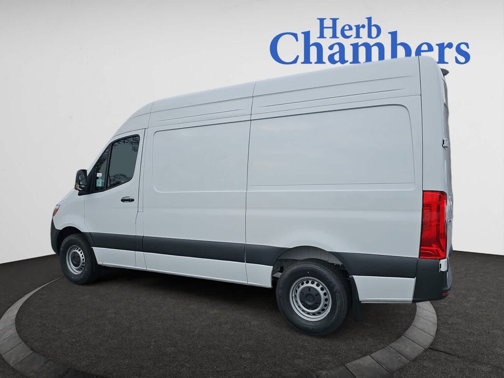 New 2025 Mercedes-Benz Sprinter 2500 Standard Roof 4-Cyl Diesel HO Van Cargo Van