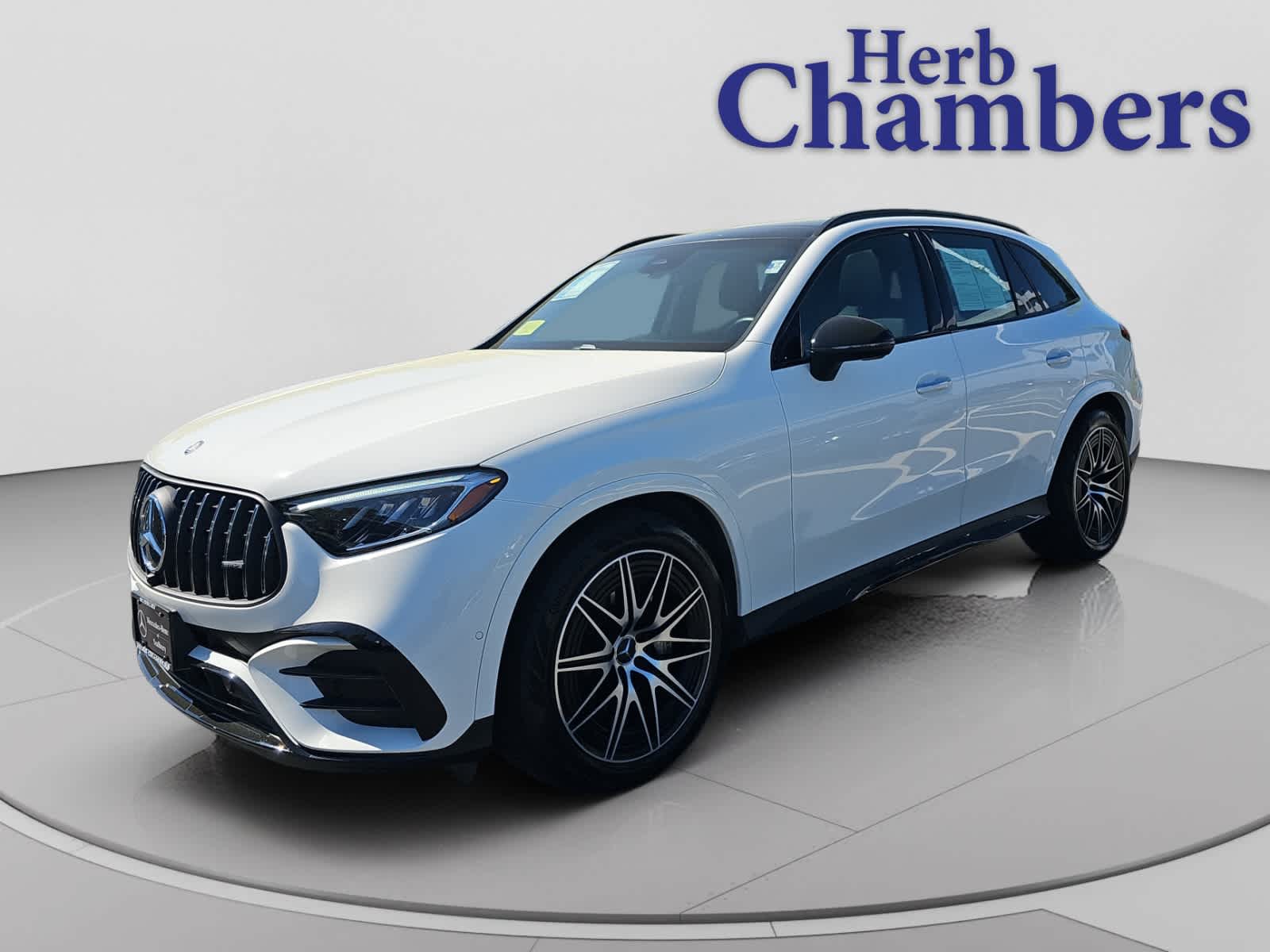 2025 Mercedes-Benz GLC AMG GLC43 - Photo 4