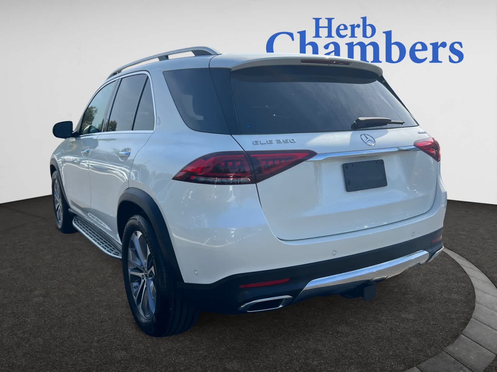 2022 Mercedes Benz GLE 350 4MATIC photo 3