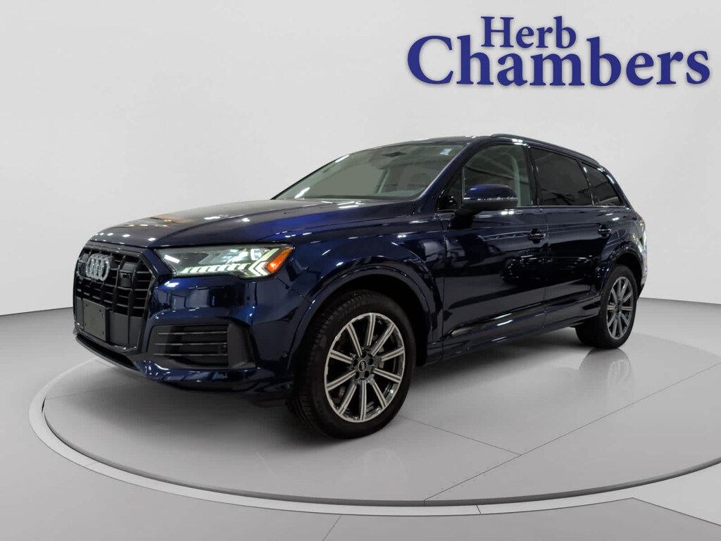 Used 2024 Audi Q7 45 Premium Plus SUV