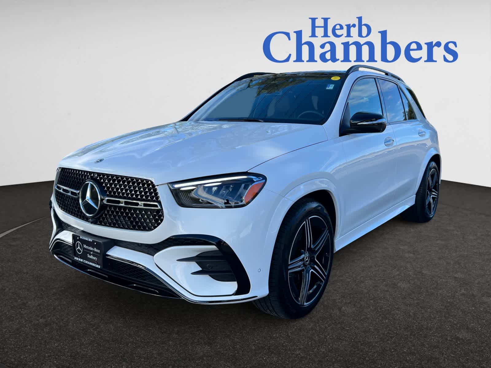 2025 Mercedes Benz GLE 350 4MATIC photo 4