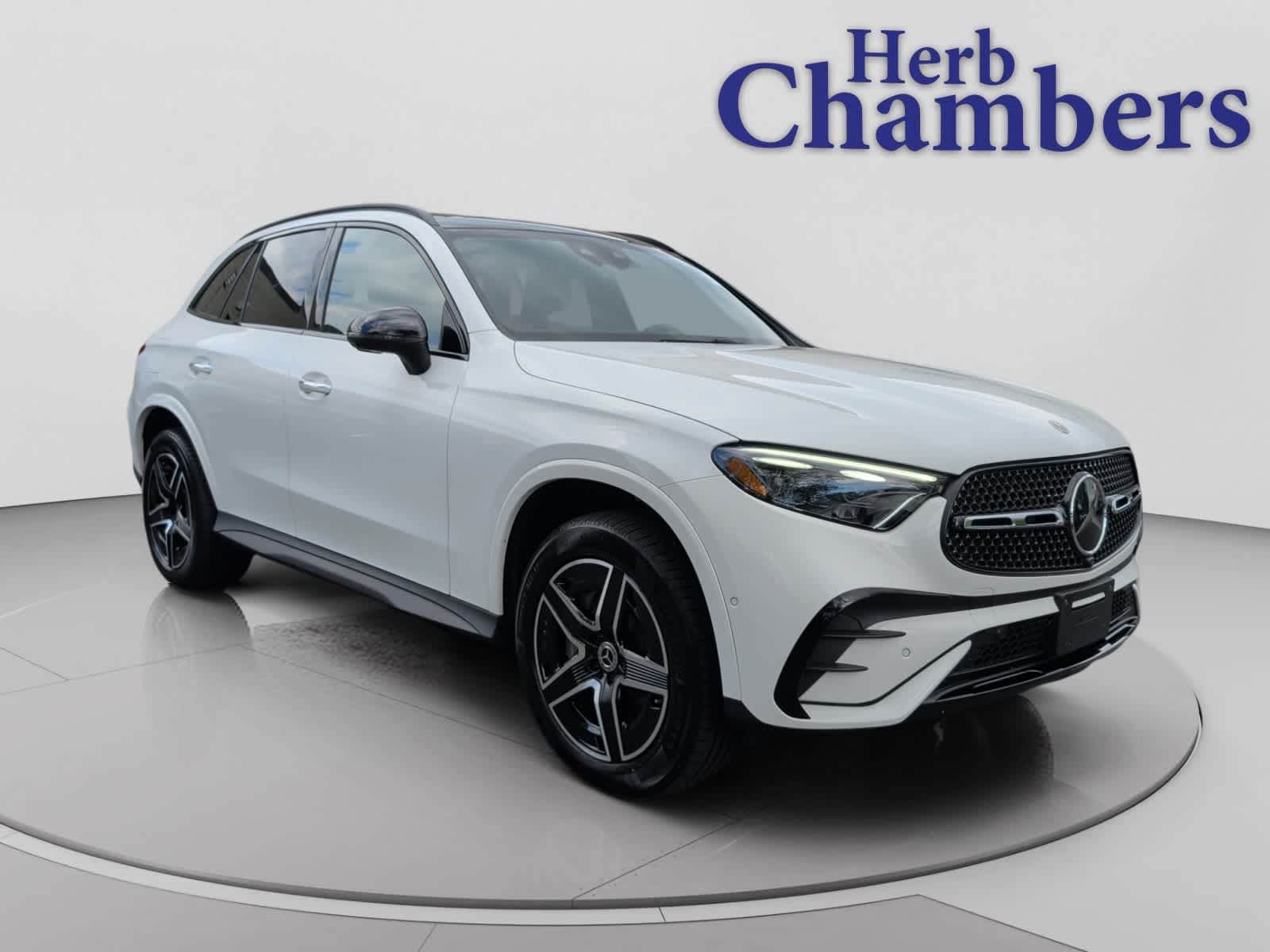 2026 Mercedes-Benz GLC GLC 300 4MATIC's photo