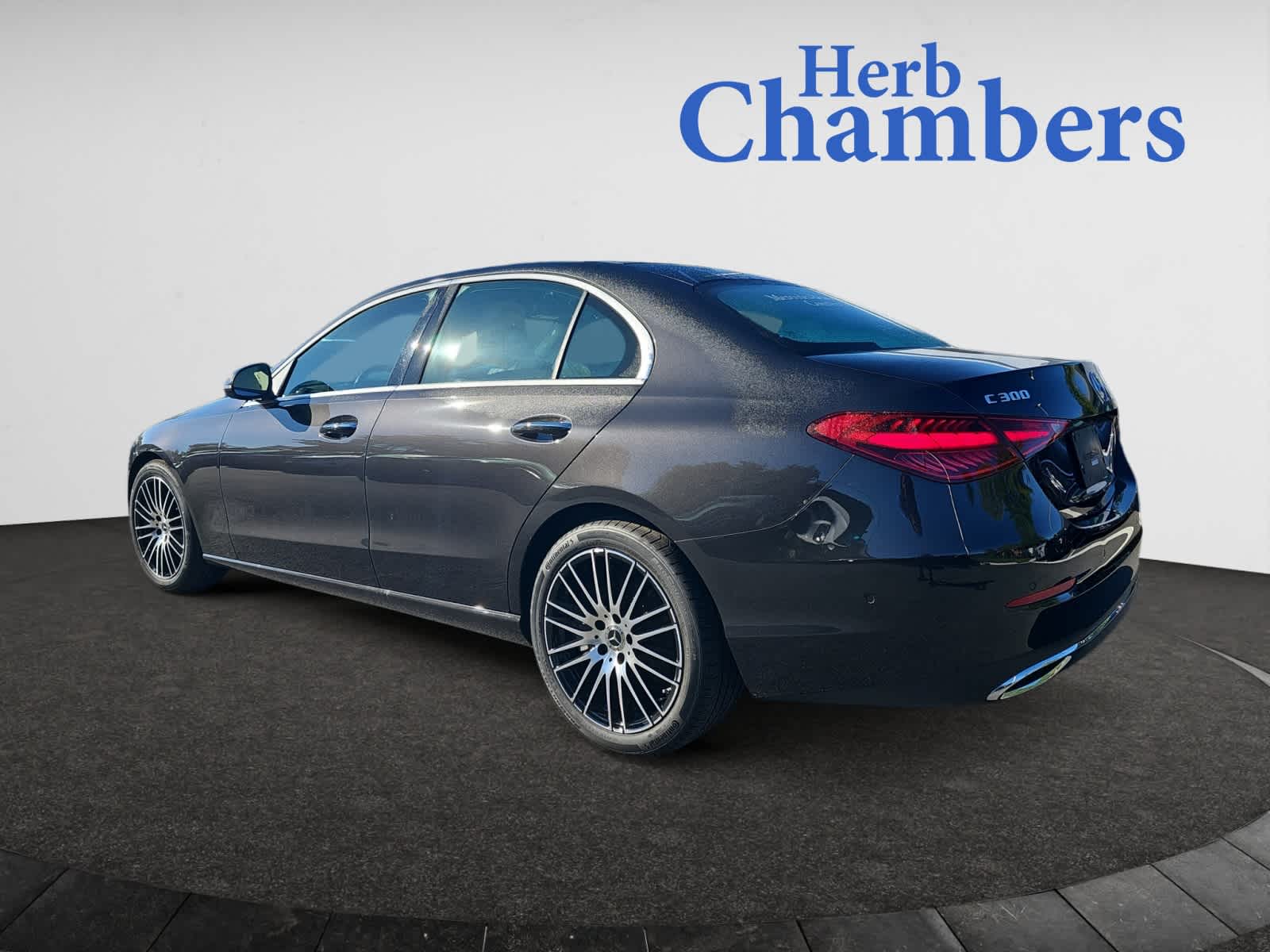 2025 Mercedes Benz C 300 4MATIC photo 3