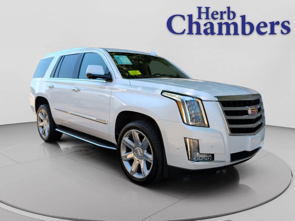 Used 2019 CADILLAC Escalade Luxury SUV