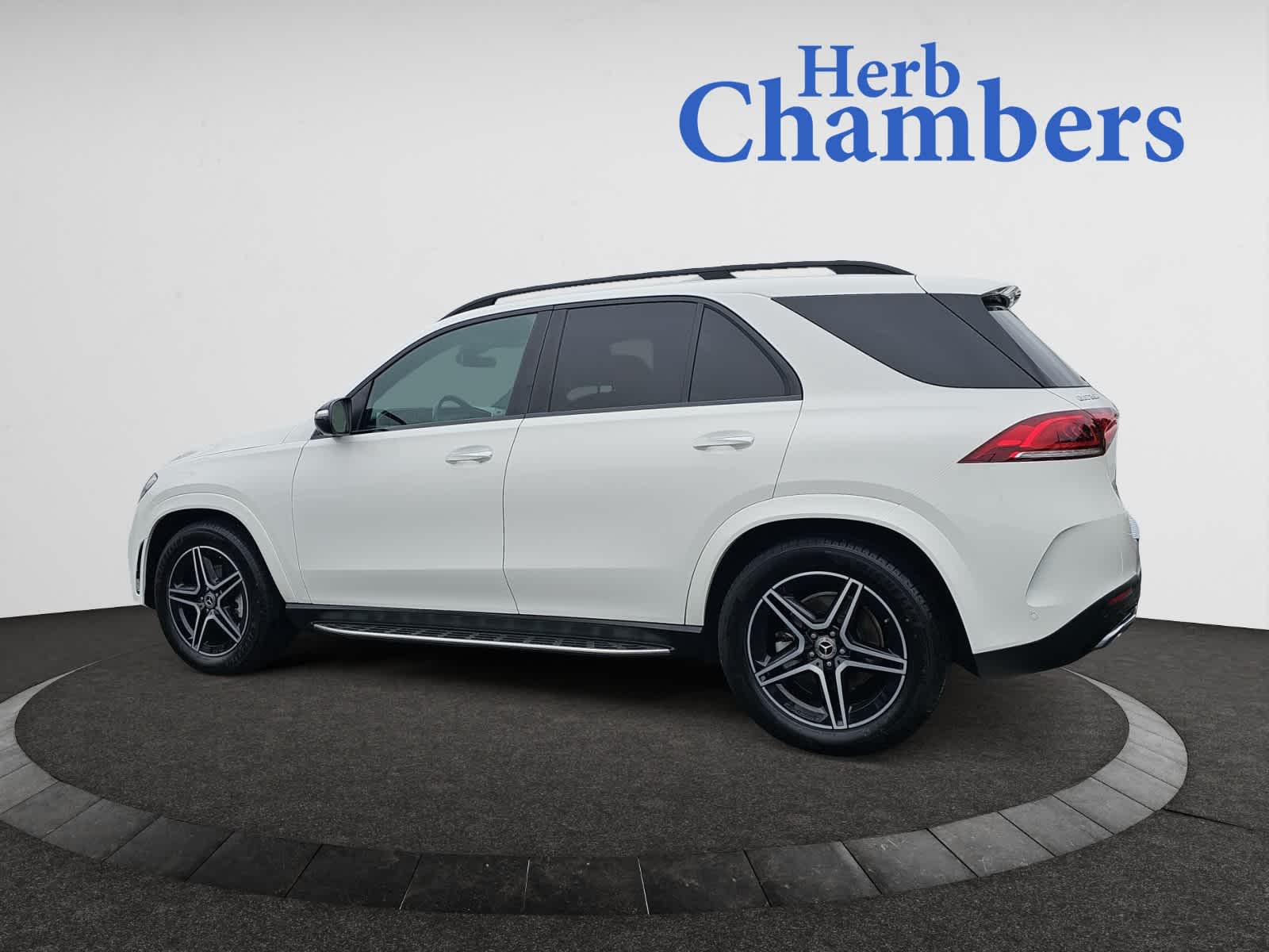 2023 Mercedes Benz GLE 350 4MATIC photo 3