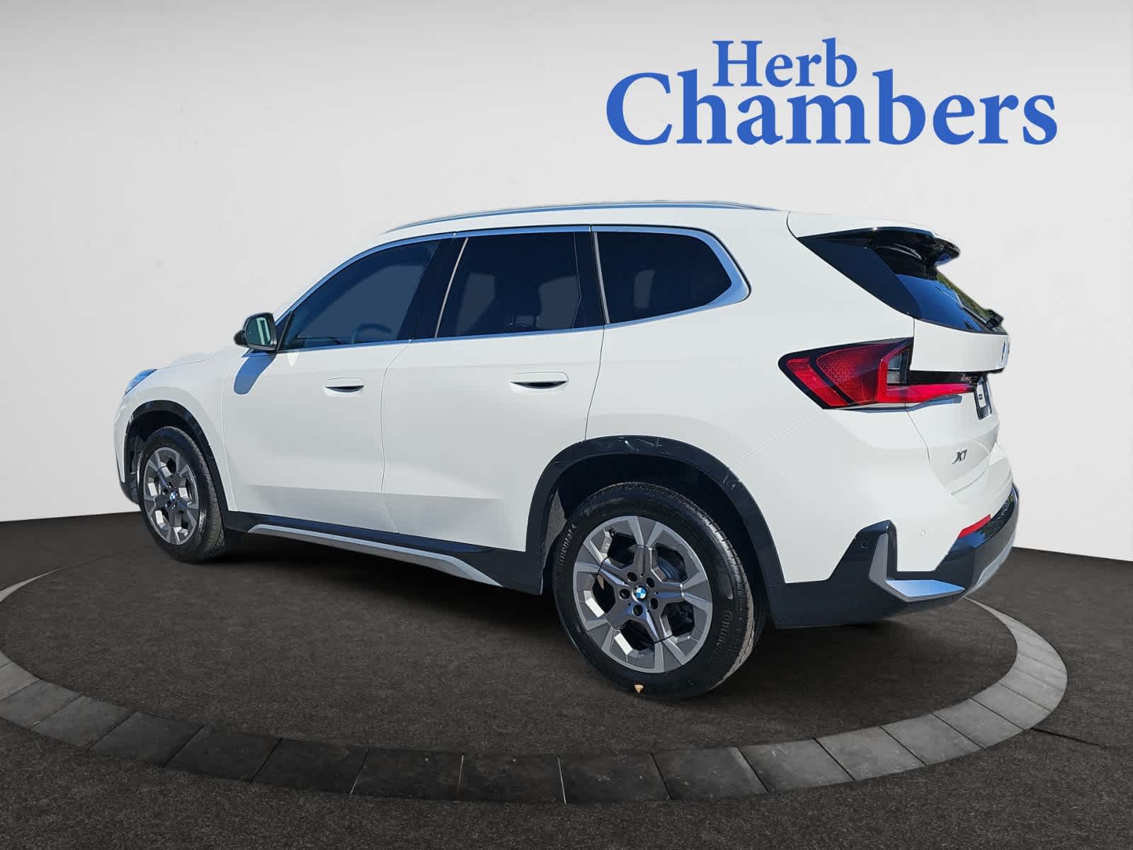 2024 Bmw X1 XDrive28i photo 3