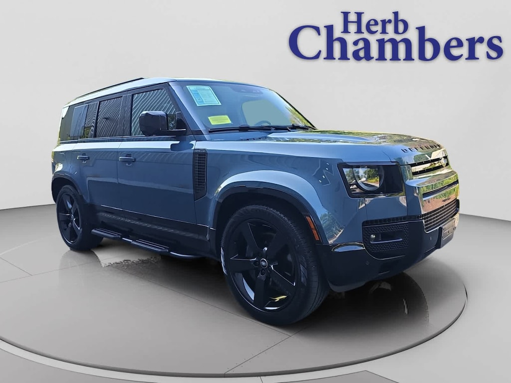 Used 2025 Land Rover Defender 110 X-Dynamic SE SUV