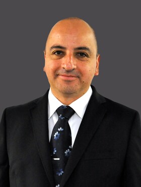 Staff member Francisco Robledo from ID_2f4877