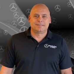Staff member Dan Berube from ID_029e03