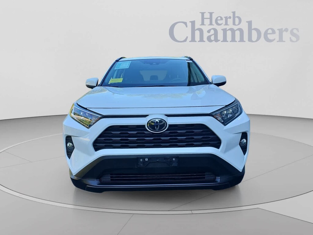 Used 2021 Toyota RAV4 XLE SUV