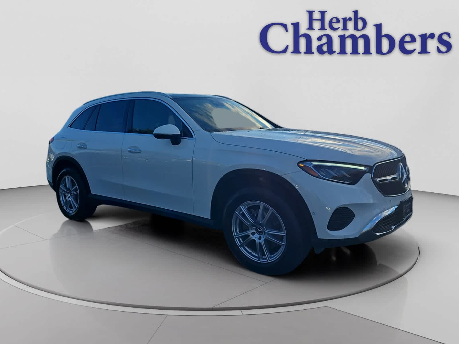 2025 Mercedes-Benz GLC Base