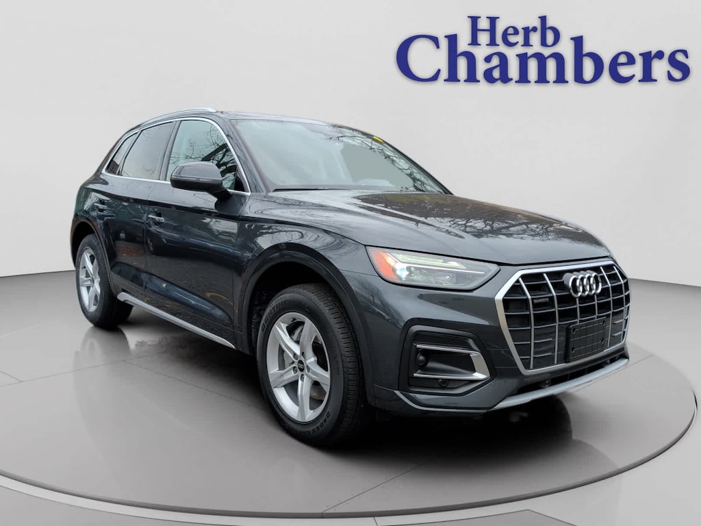 Used 2024 Audi Q5 40 Premium SUV
