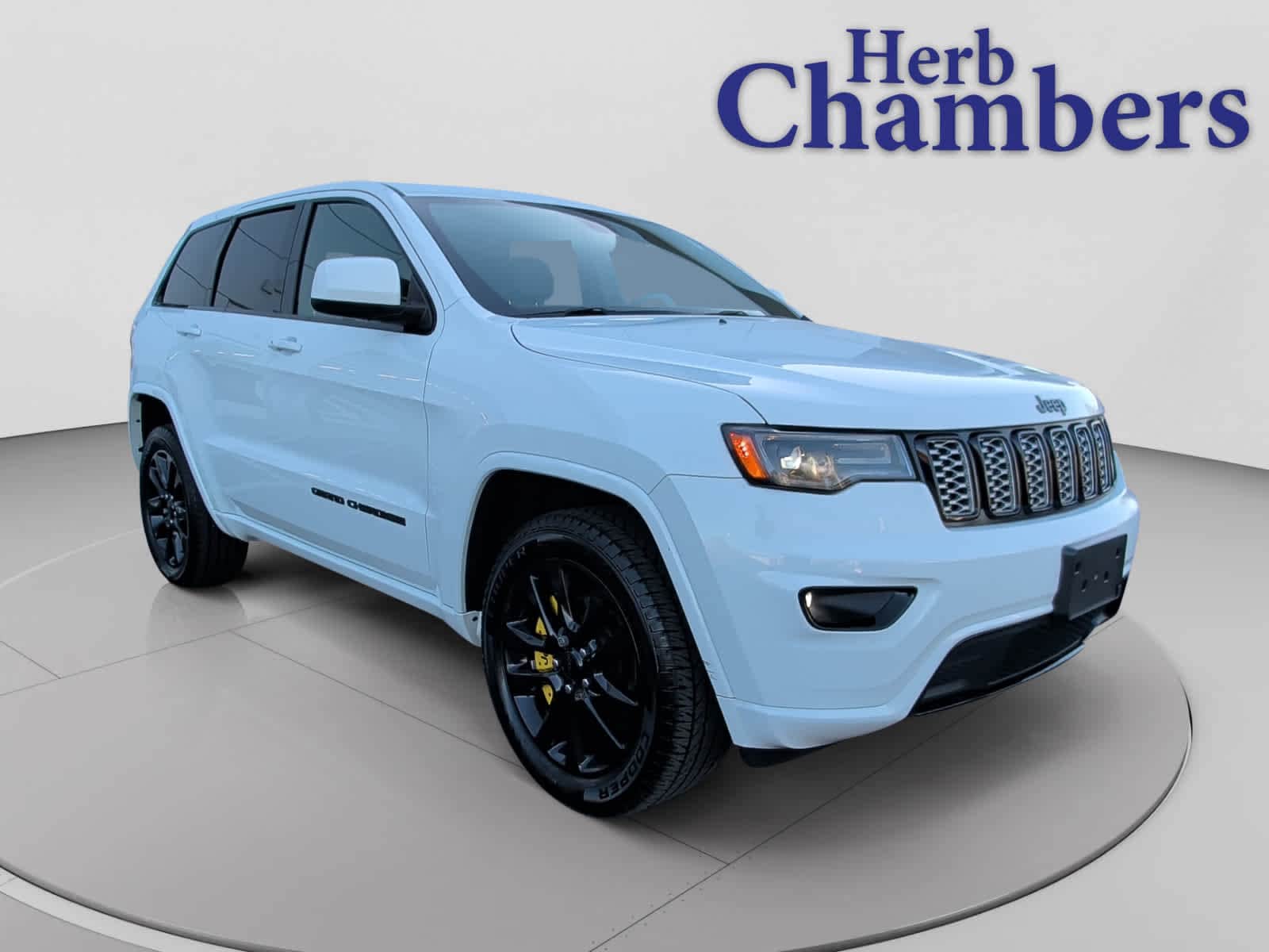 2020 Jeep Grand Cherokee Altitude 4WD's photo