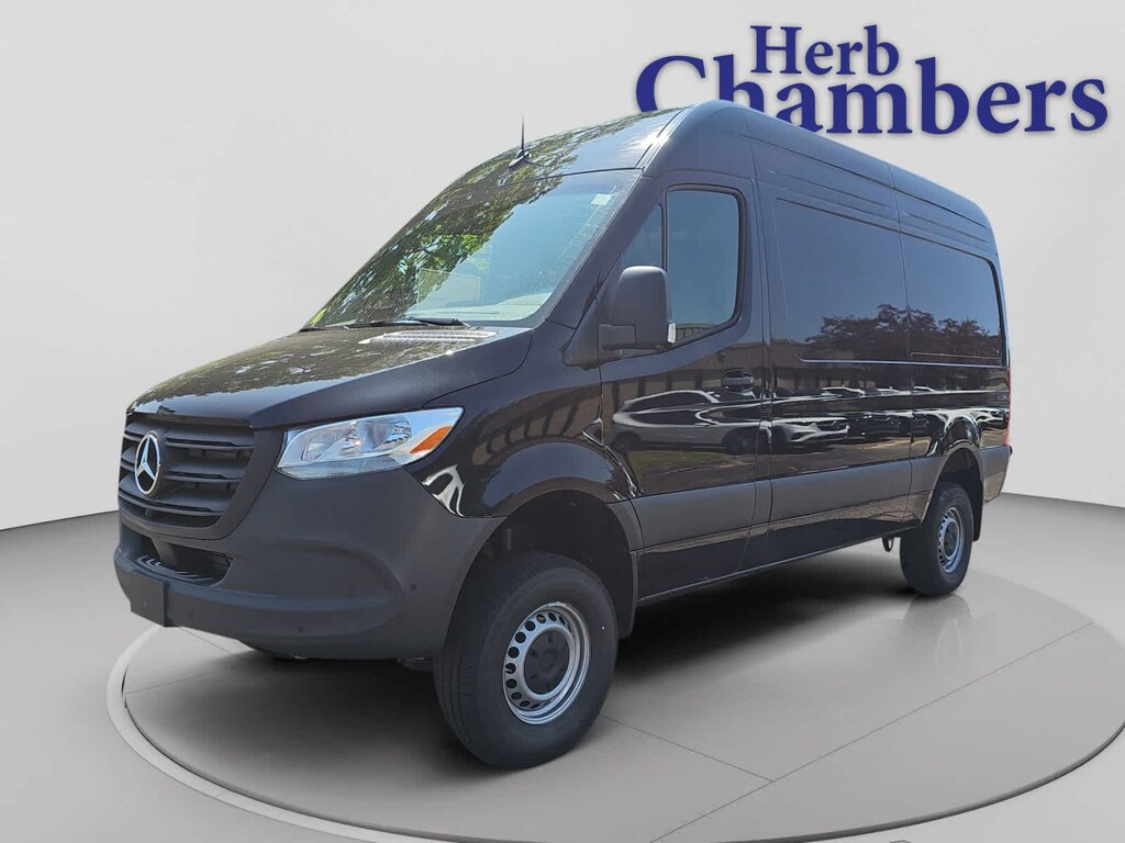 New 2026 Mercedes-Benz Sprinter 2500 Standard Roof 4-Cyl Diesel HO Van Cargo Van