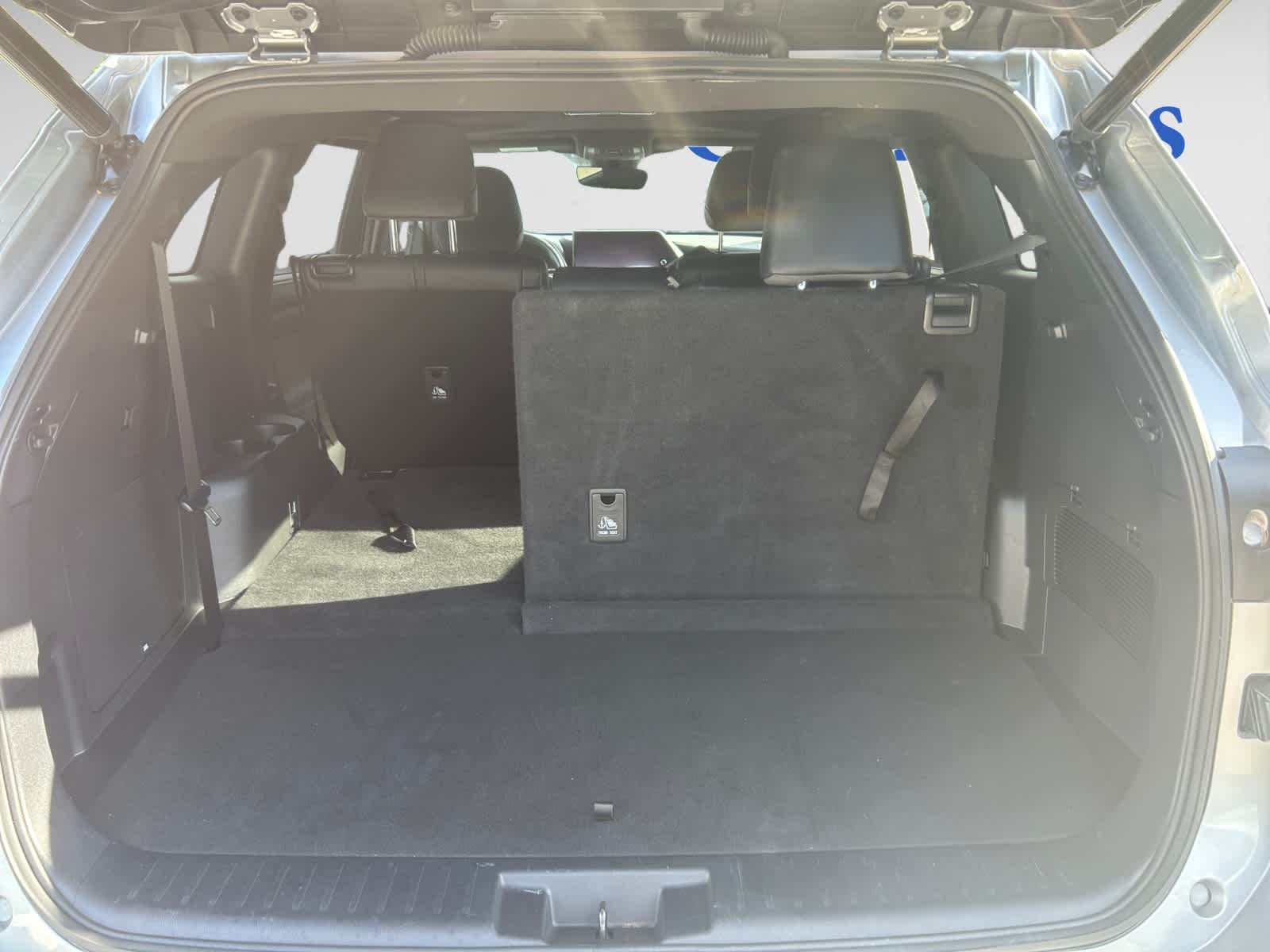 2023 Toyota Highlander XSE photo 4