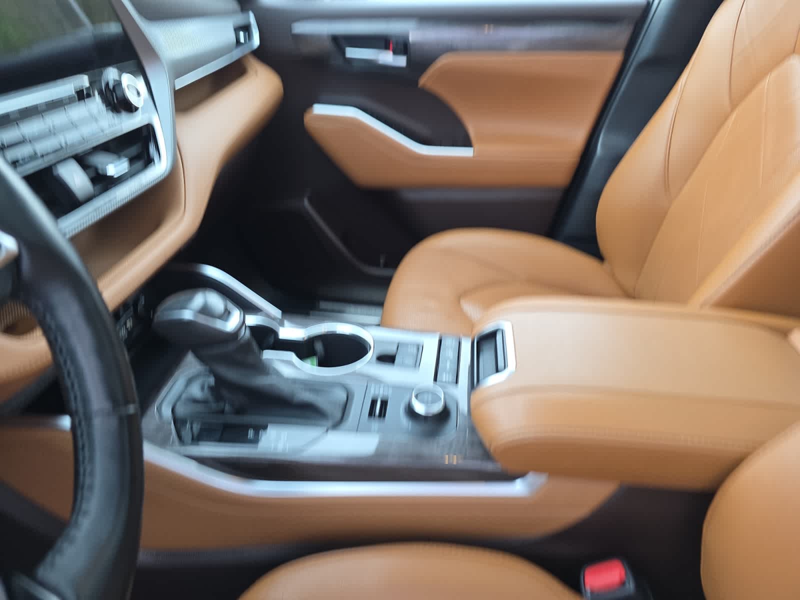 used 2021 Toyota Highlander car, priced at $35,998