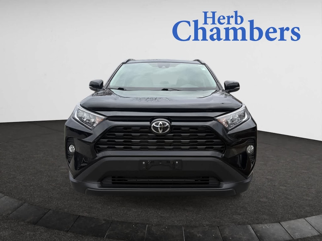 Used 2020 Toyota RAV4 XLE SUV