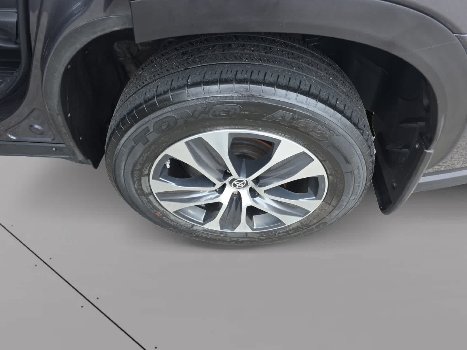 used 2023 Toyota Highlander car, priced at $37,998