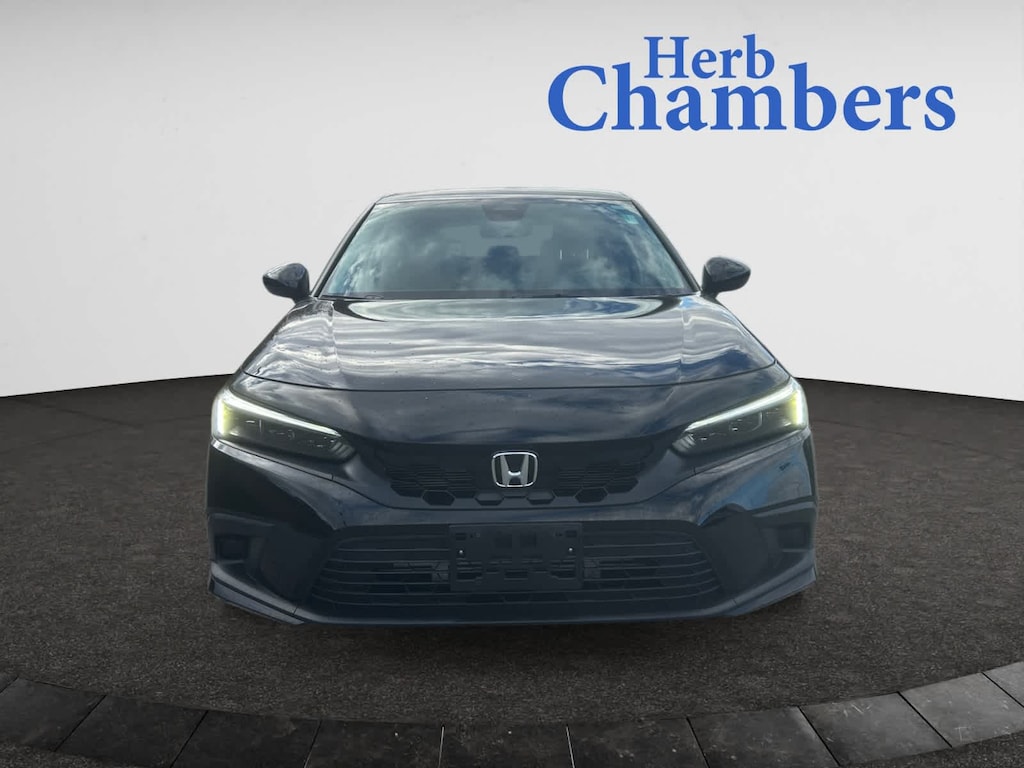 Used 2024 Honda Civic Hatchback LX Sedan