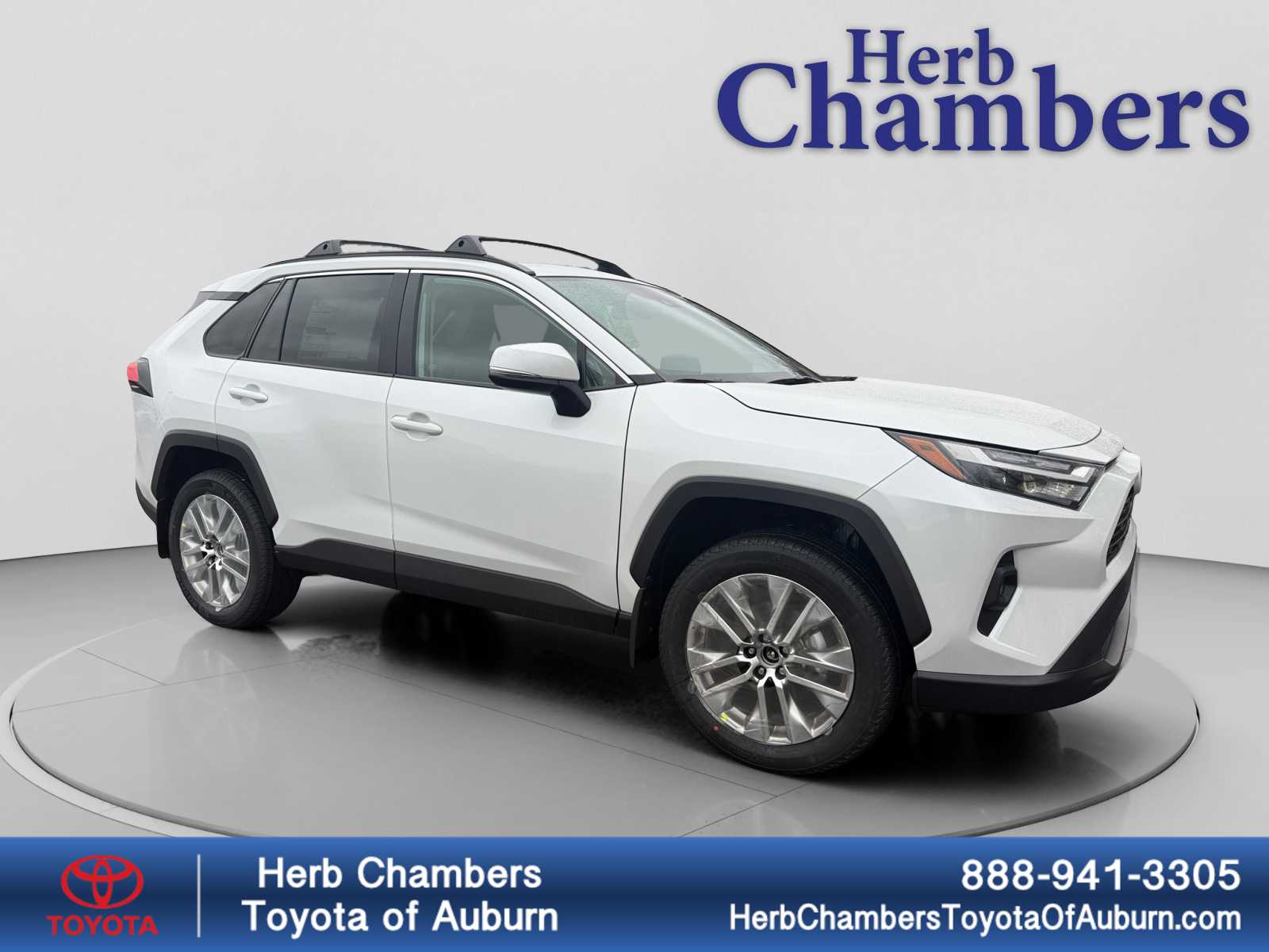 2025 Toyota RAV4 XLE Premium's photo