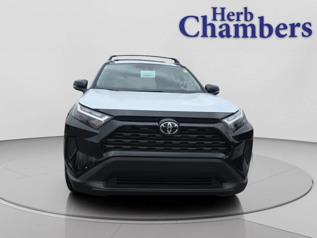 New 2025 Toyota RAV4 Hybrid XLE SUV