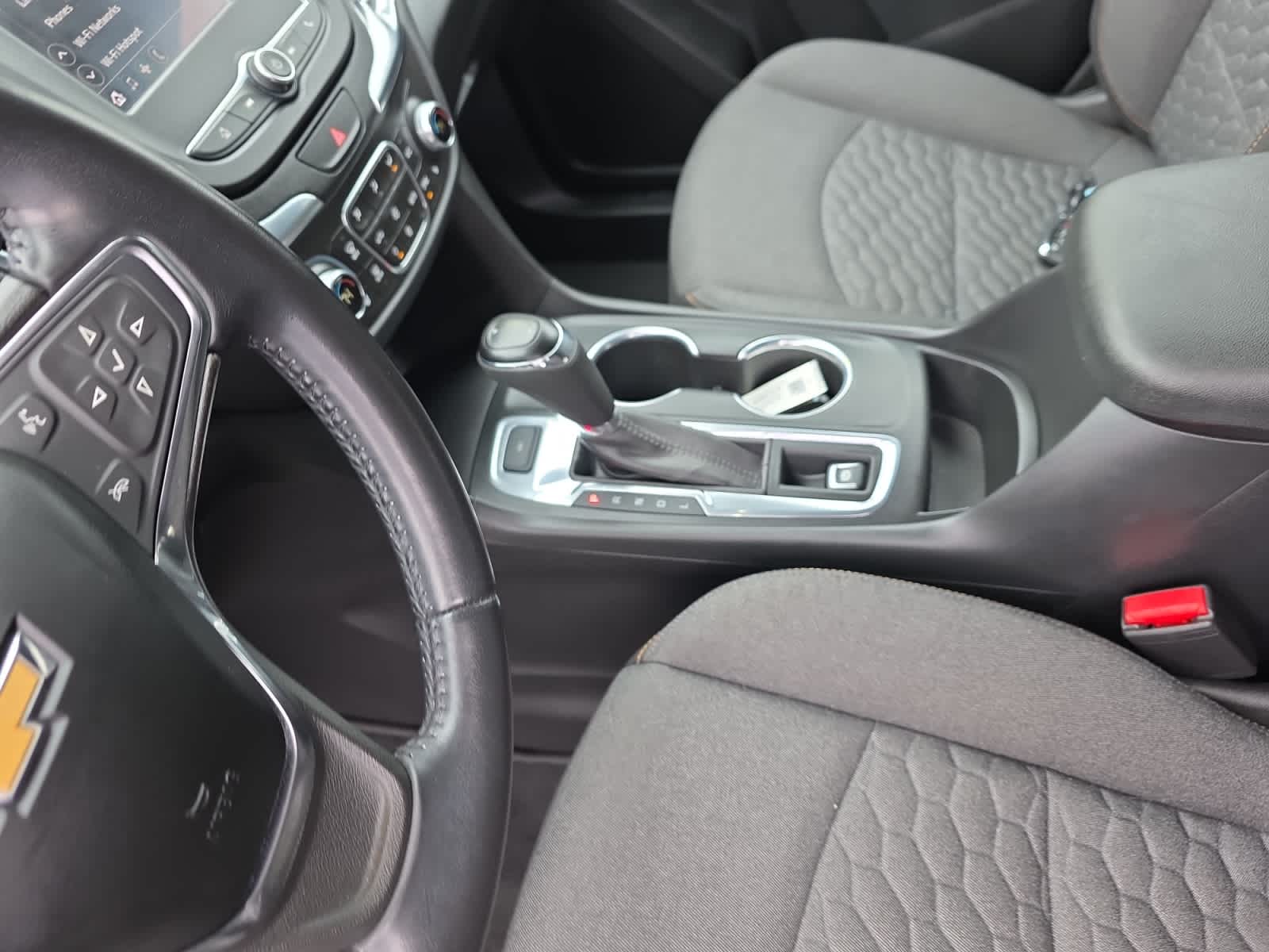 used 2021 Chevrolet Equinox car, priced at $26,998