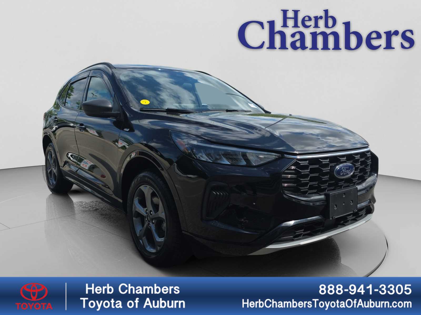 2024 Ford Escape ST-Line AWD's photo