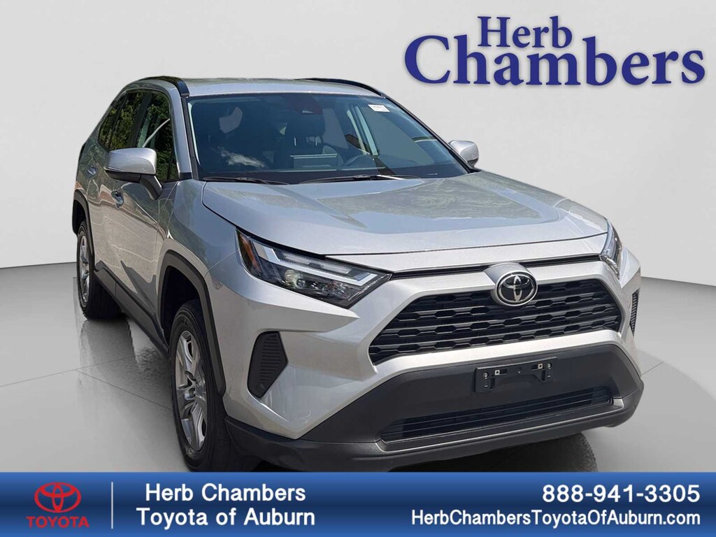 Used 2025 Toyota RAV4 XLE SUV