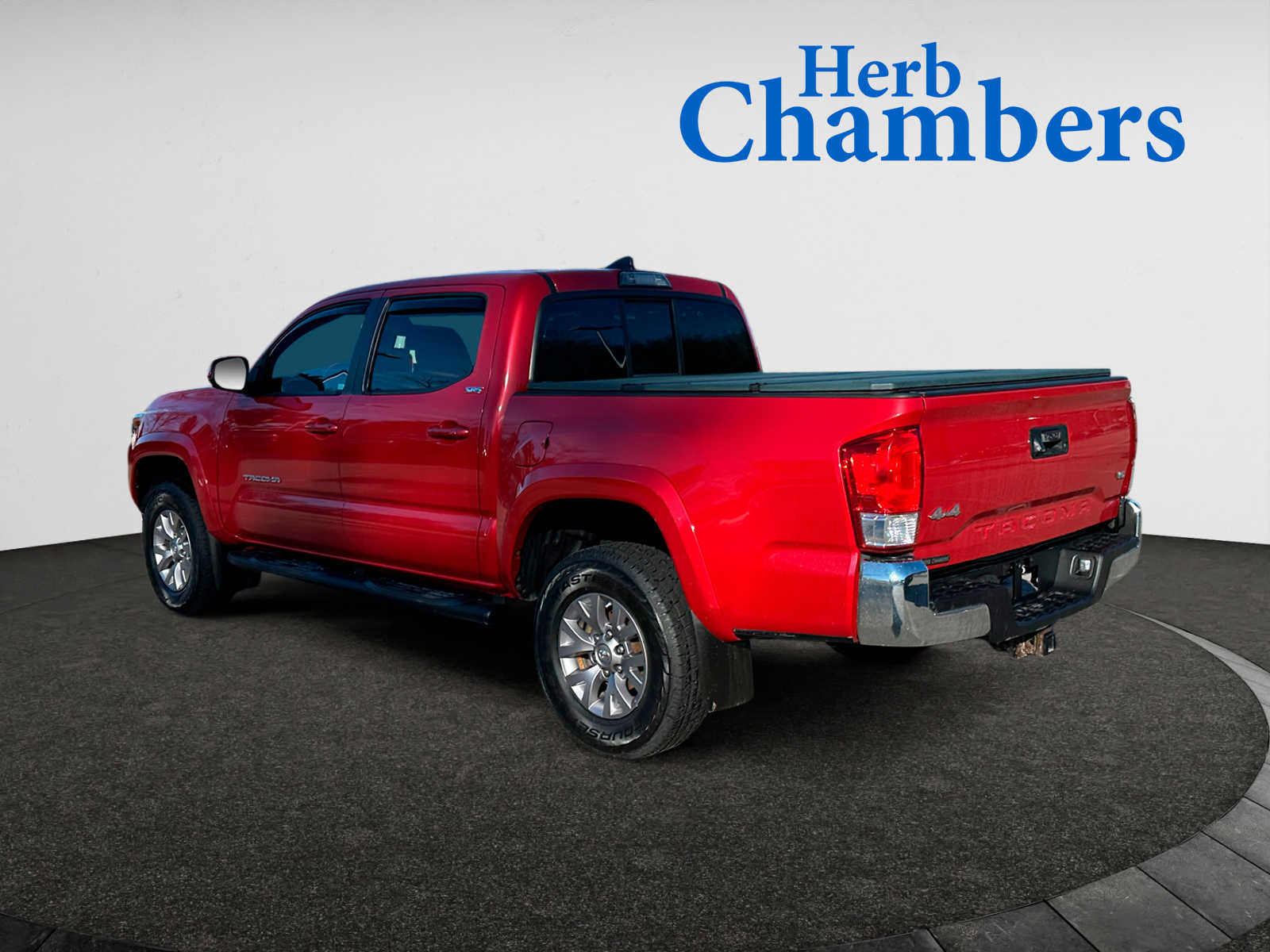 2017 Toyota Tacoma SR5 Double Cab V6 4x4 photo 2