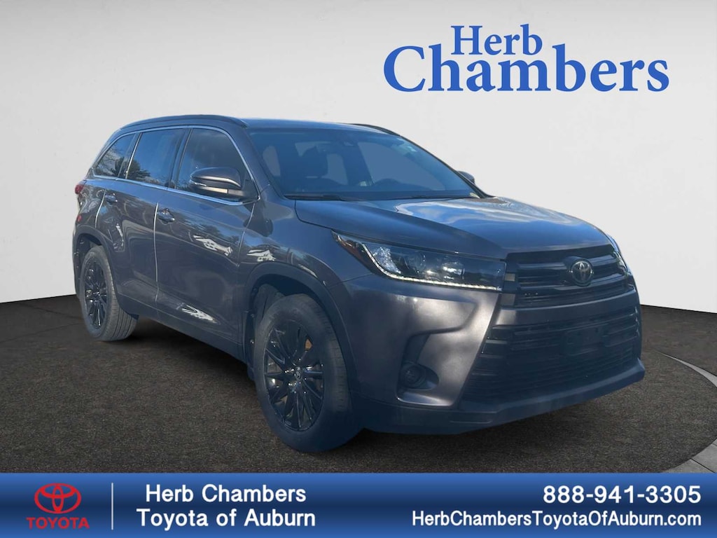Used 2019 Toyota Highlander SE SUV