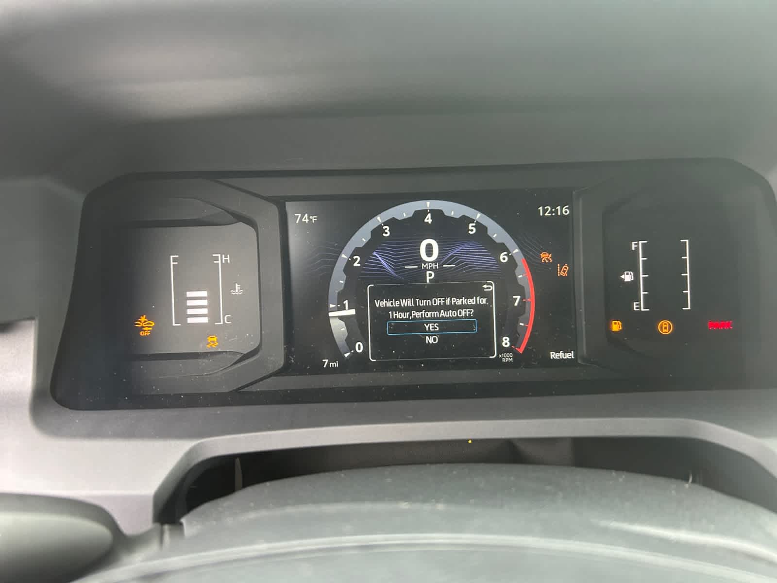 2025 Toyota Tacoma SR5 photo 4