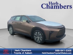 New 2025 Toyota Crown Signia XLE SUV Boston, MA