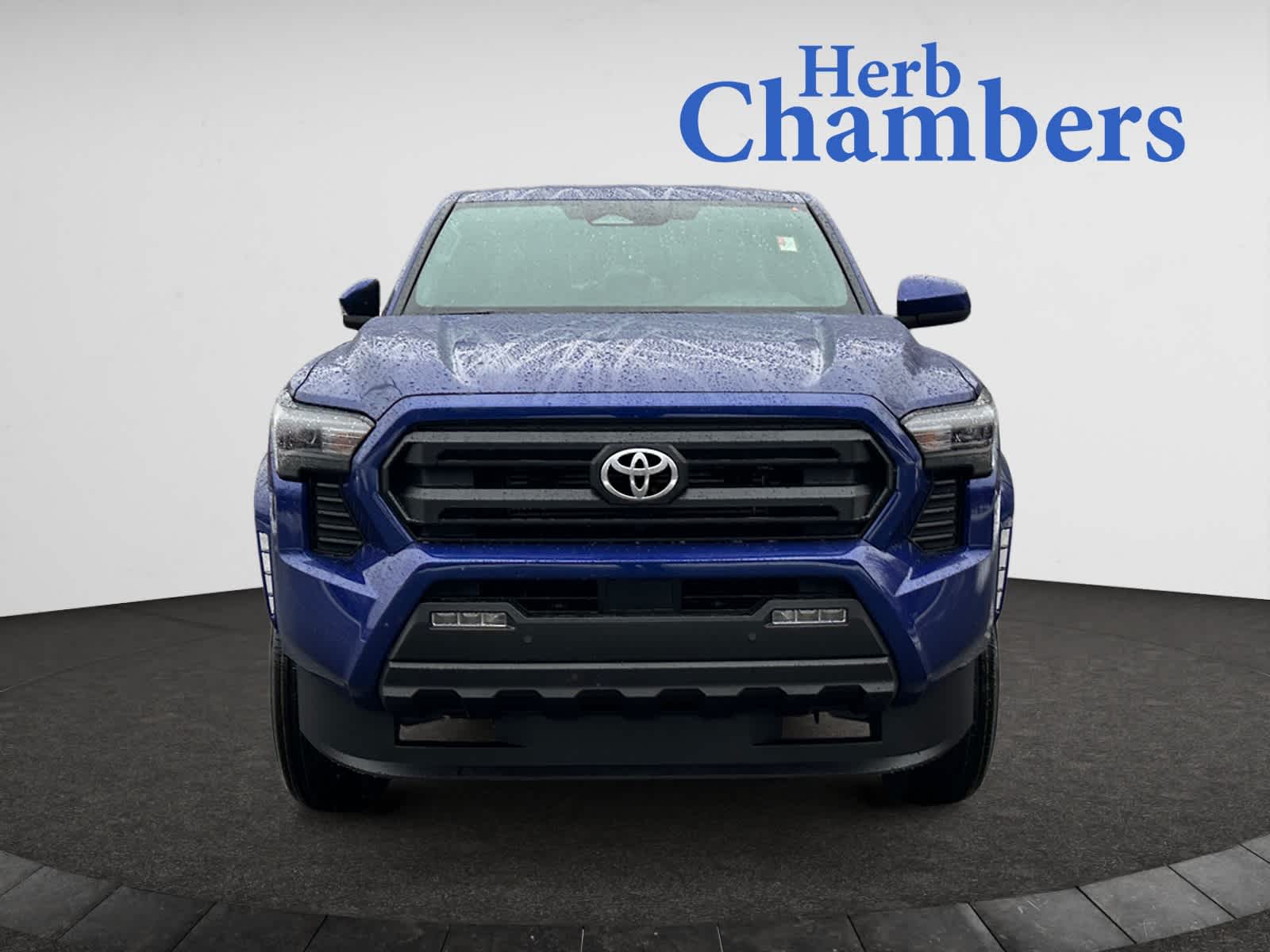 2025 Toyota Tacoma SR5 photo 2