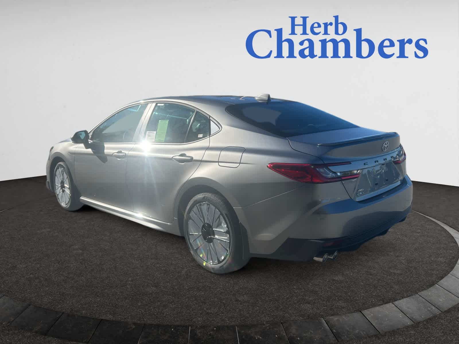 2026 Toyota Camry SE photo 3